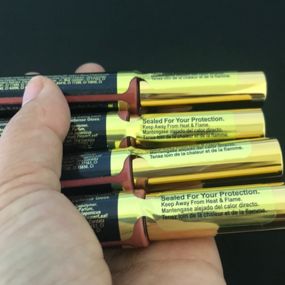 LipSense Bundle - Picture 3 of 3